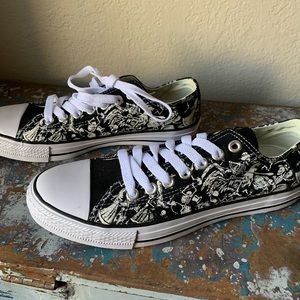 NWOT Men’s Sneaker